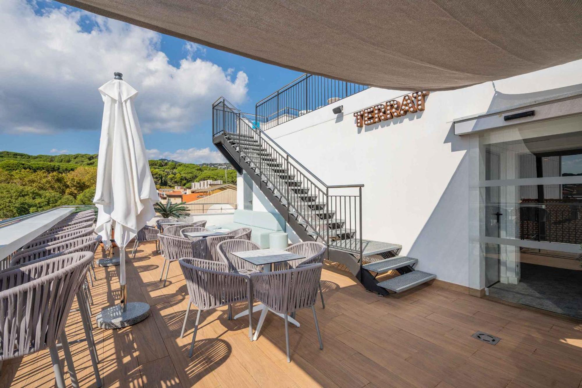 Neptuno Apartments Calella Exterior foto